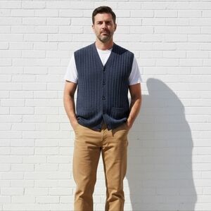 Vintage Mens Cardigan Sweater Vest Blue Gray Pockets Size Large Eclectic 90s